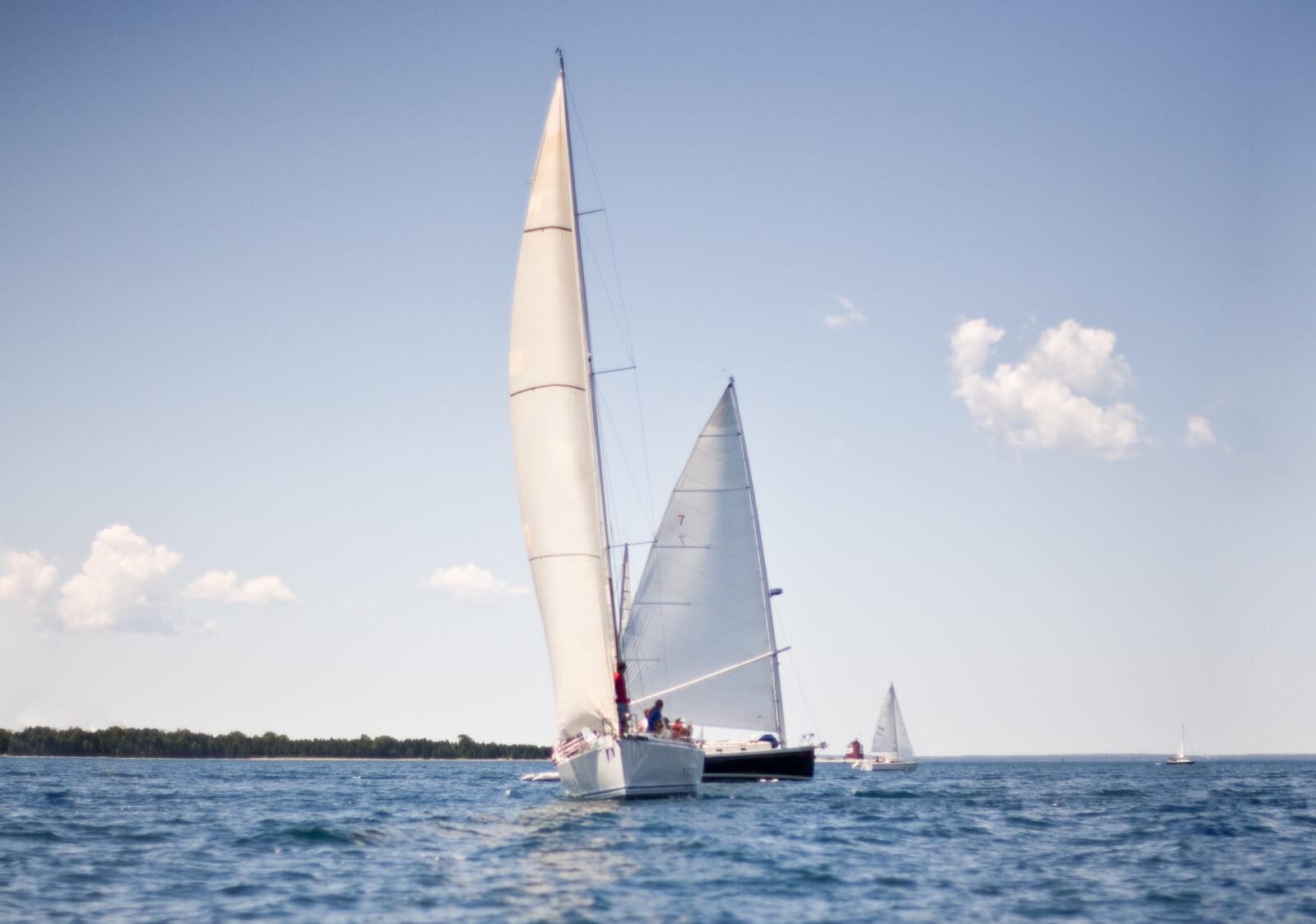 Vælg de rigtige sejl: Naviger i et hav af valgmuligheder